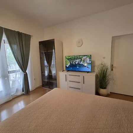 Modern And Cozy 2 Min From The Sea And Center