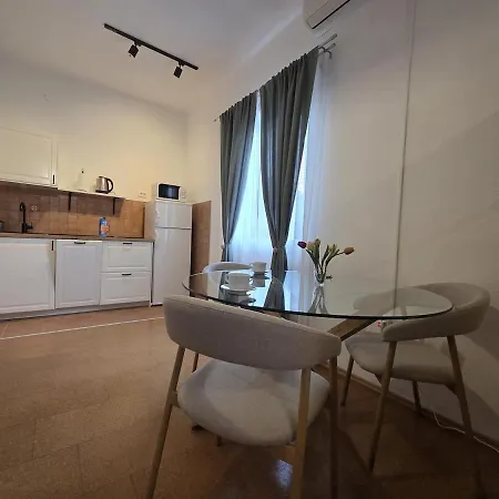 Modern And Cozy 2 Min From The Sea And Center