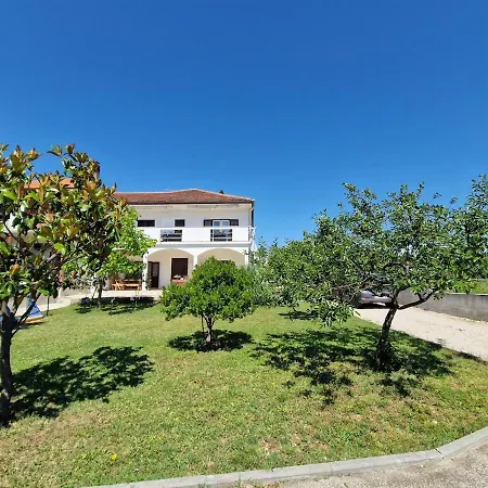 Modern And Cozy 2 Min From The Sea And Center * Turanj