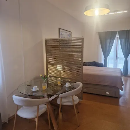 Appartement Modern And Cozy 2 Min From The Sea And Center